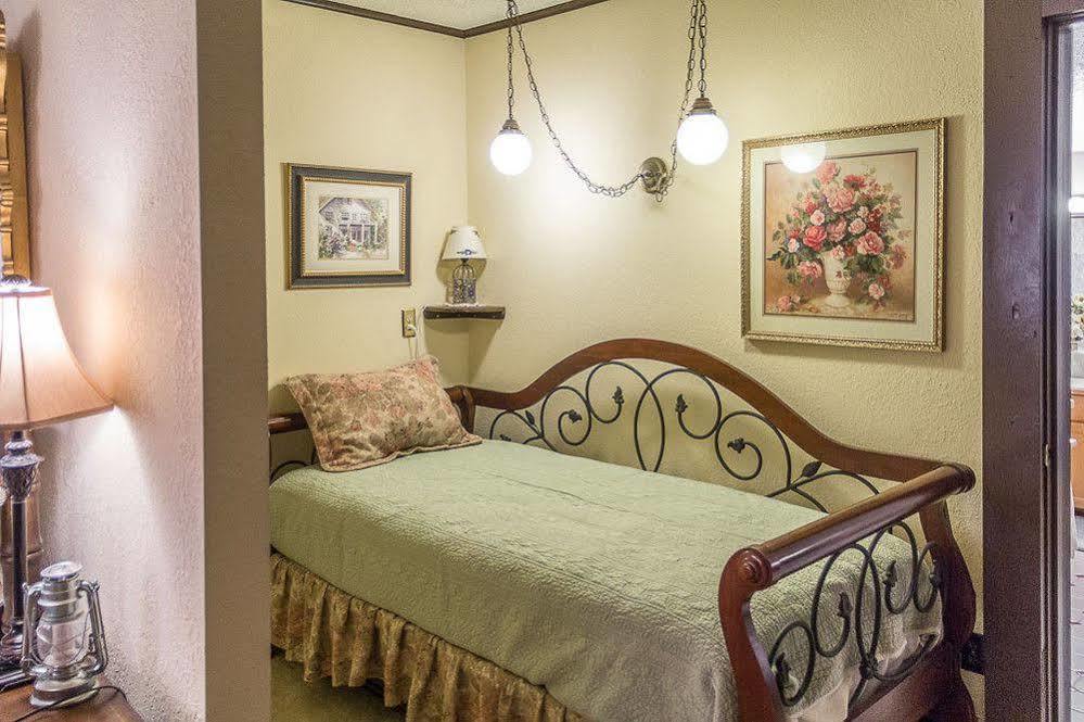 Highland Glen Lodge B&B 安克拉治 外观 照片