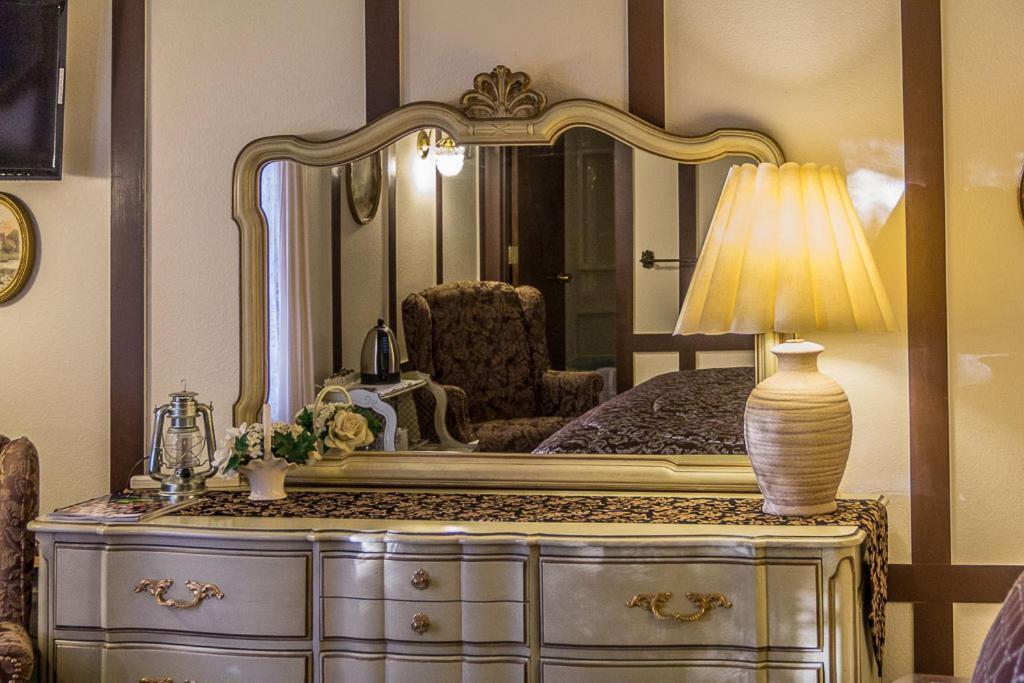 Highland Glen Lodge B&B 安克拉治 外观 照片