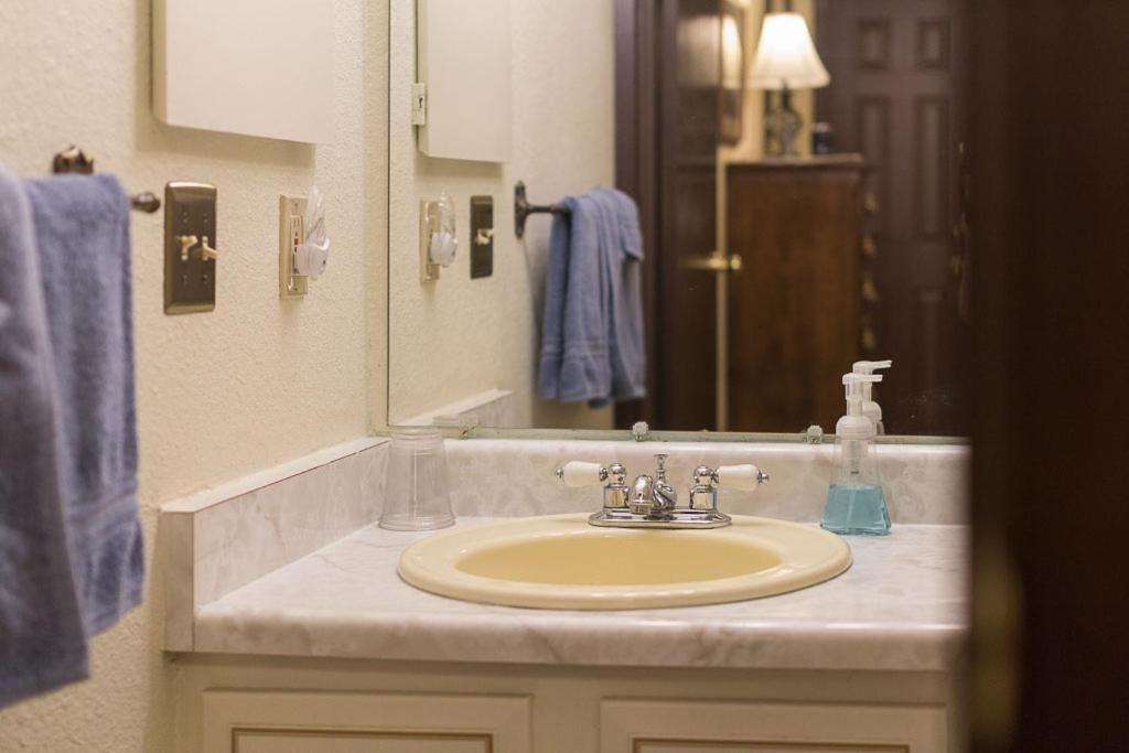 Highland Glen Lodge B&B 安克拉治 外观 照片